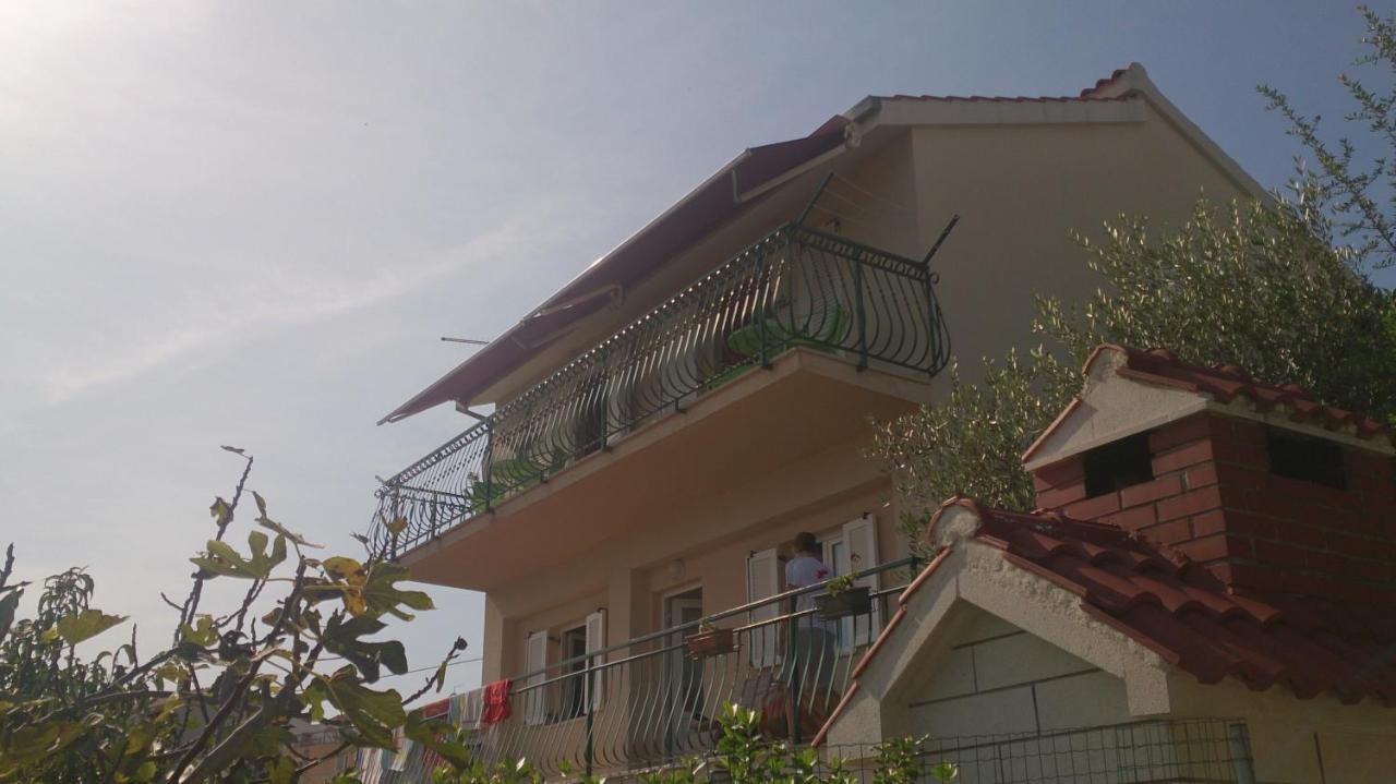 Apartments Toni Trogir Zimmer foto